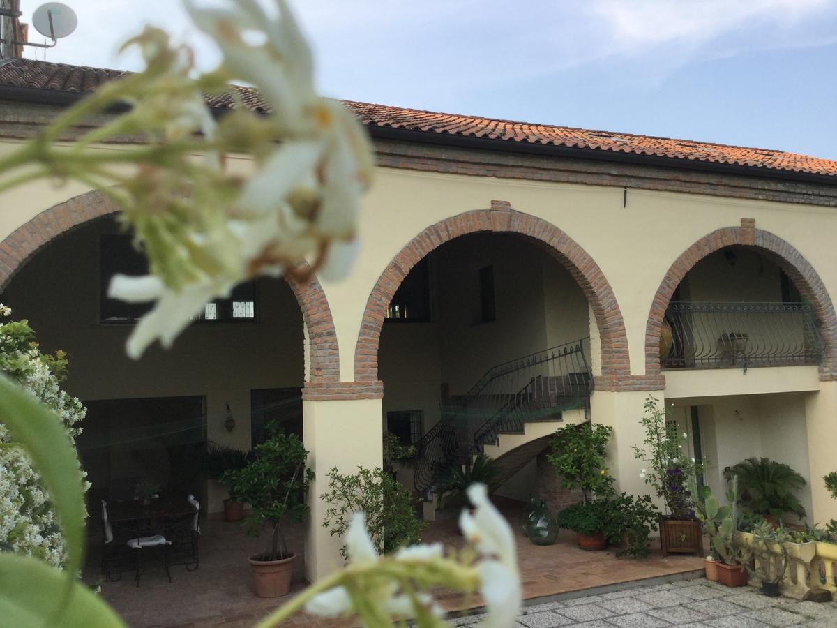Domus Rosarum Arqua Petrarca Zewnętrze zdjęcie